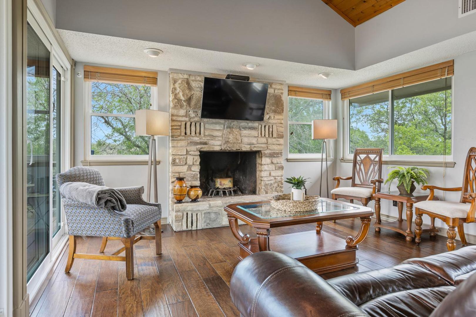 Wine Country Retreat - With A Lake View! Spicewood Extérieur photo