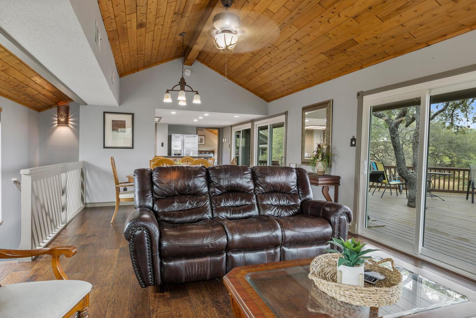 Wine Country Retreat - With A Lake View! Spicewood Extérieur photo