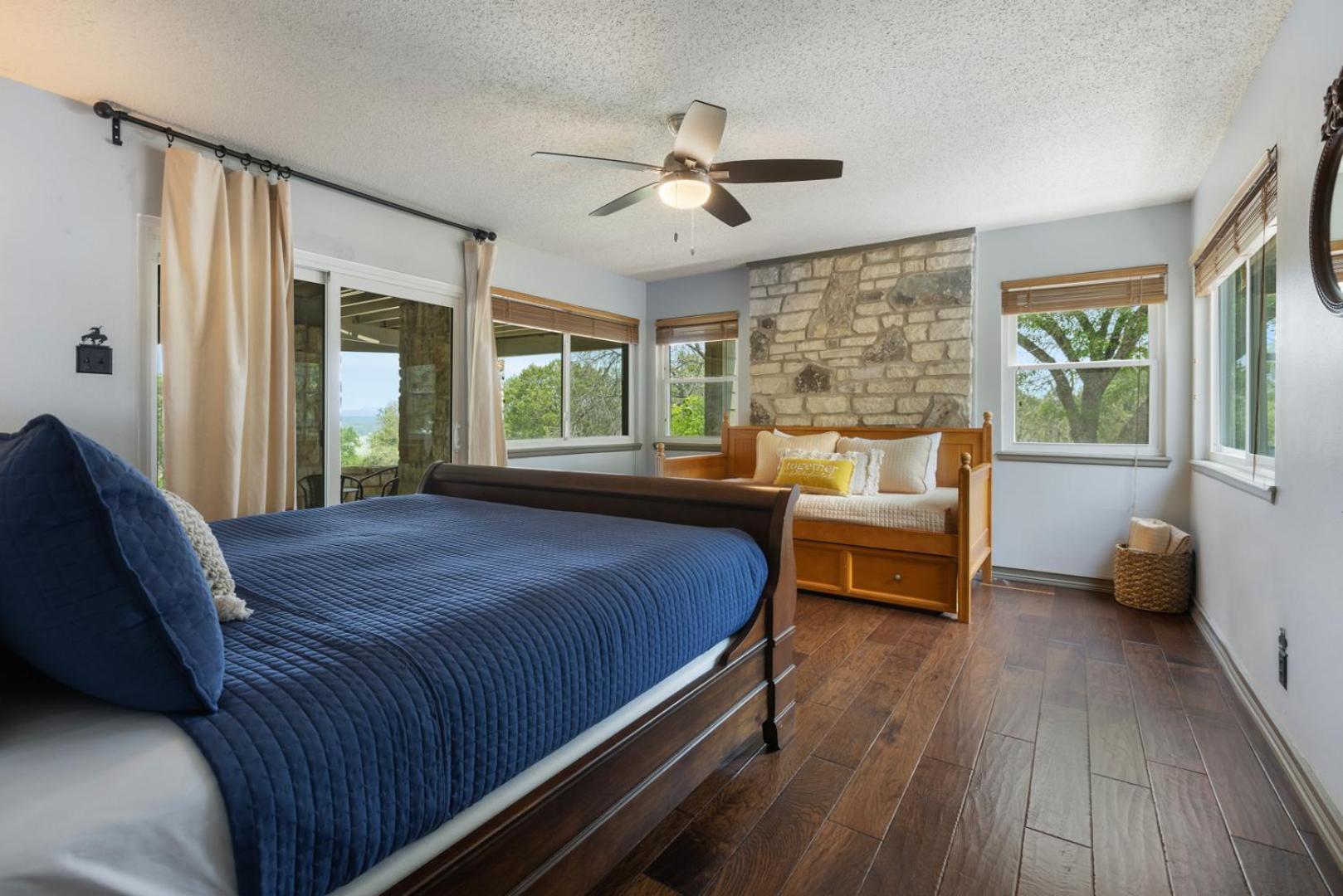 Wine Country Retreat - With A Lake View! Spicewood Extérieur photo